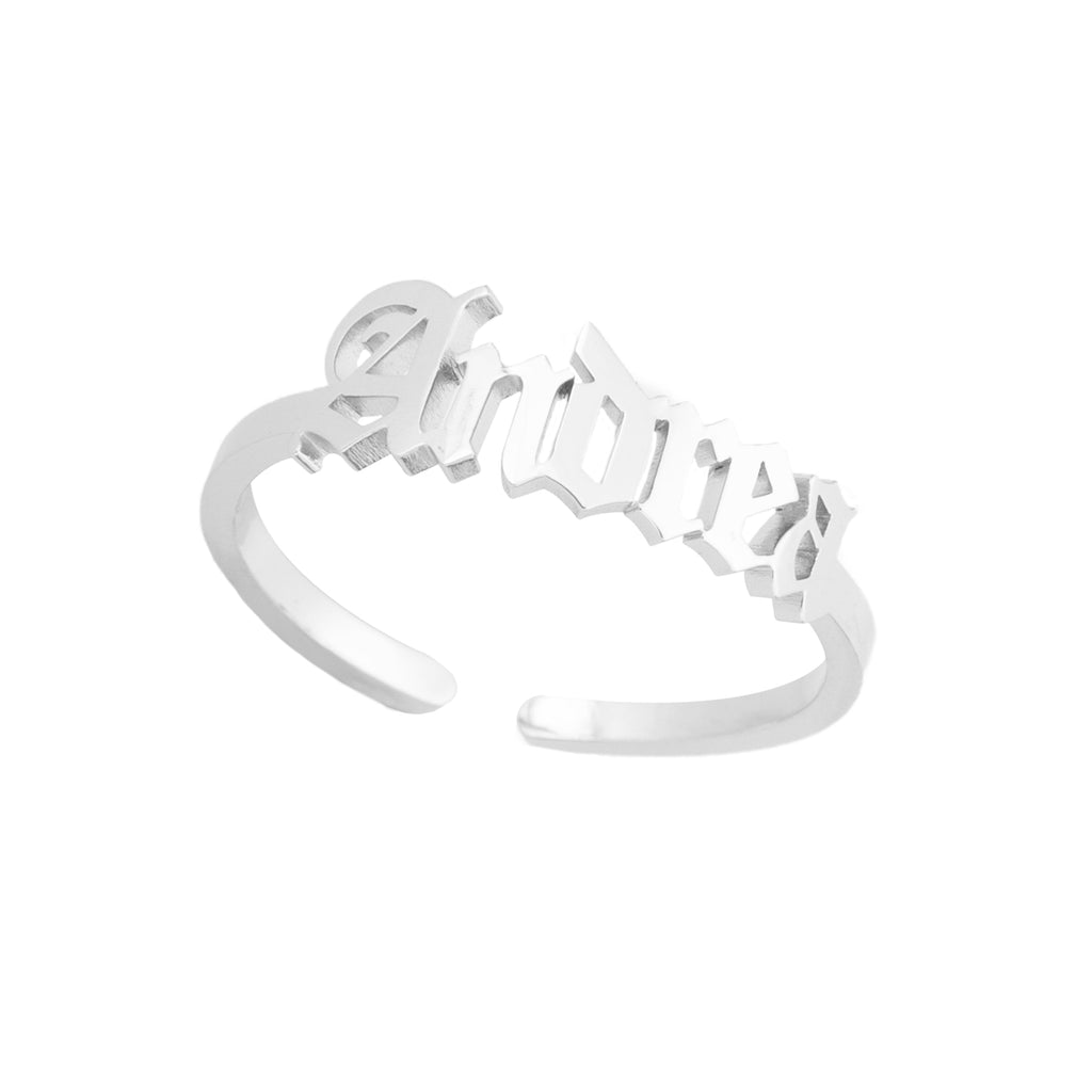 Anpassbarer Gothic-Ring